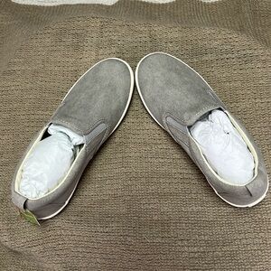 Taos grey wash canvas Dandy slip on, sz 8M , NWT